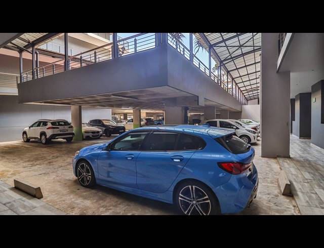 1 BEDROOM APARTMENT FOR SALE IN UMHLANGA RIDGE